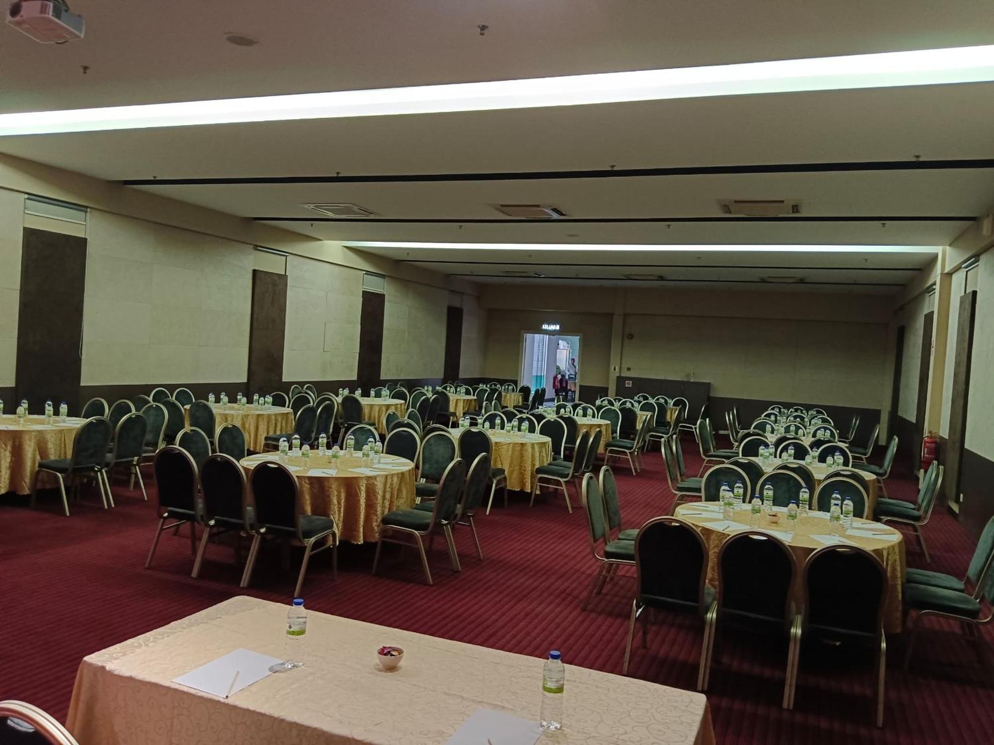 Fuller Hotel Alor Setar Zewnętrze zdjęcie